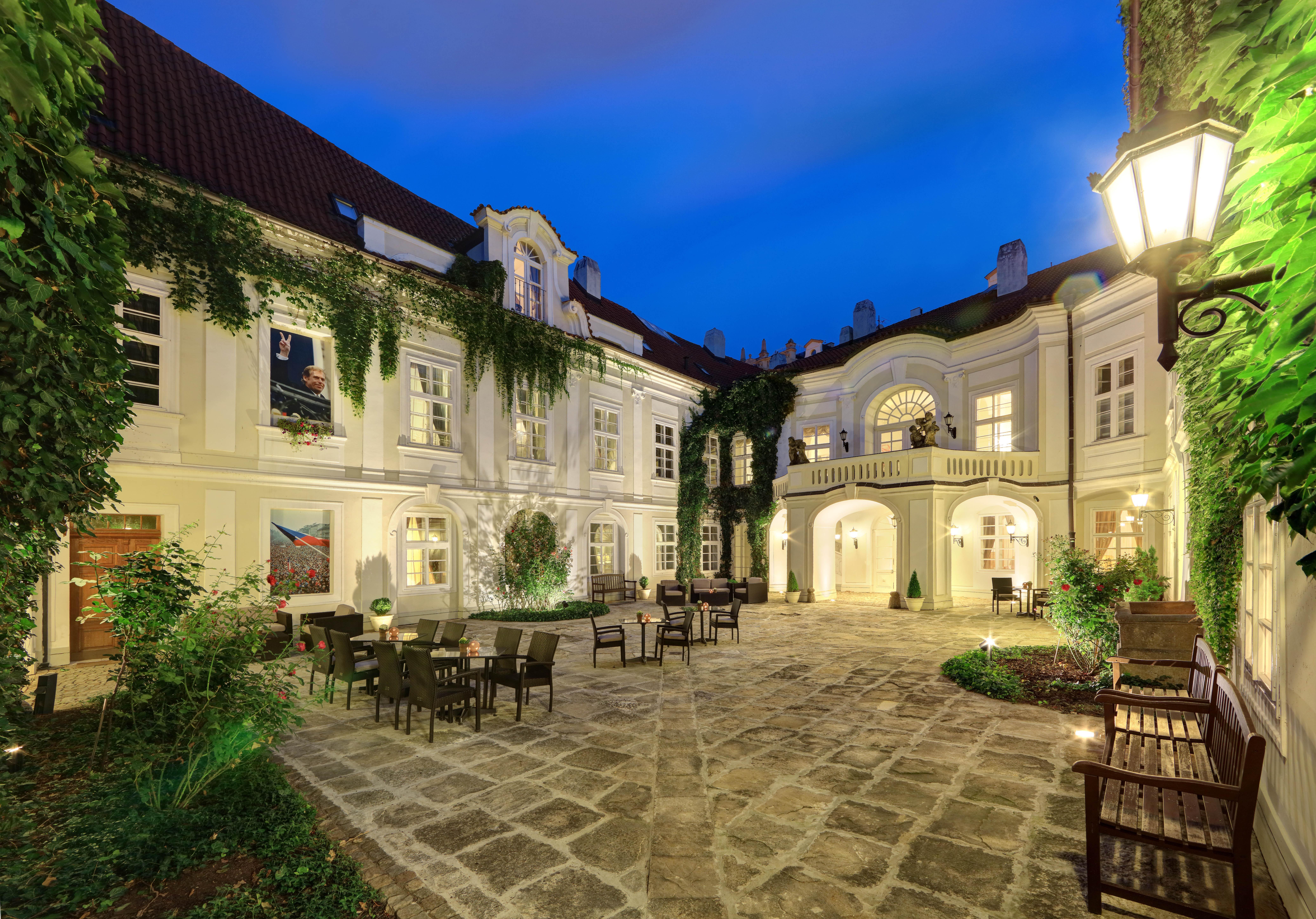 The Mozart Prague Hotel Bagian luar foto