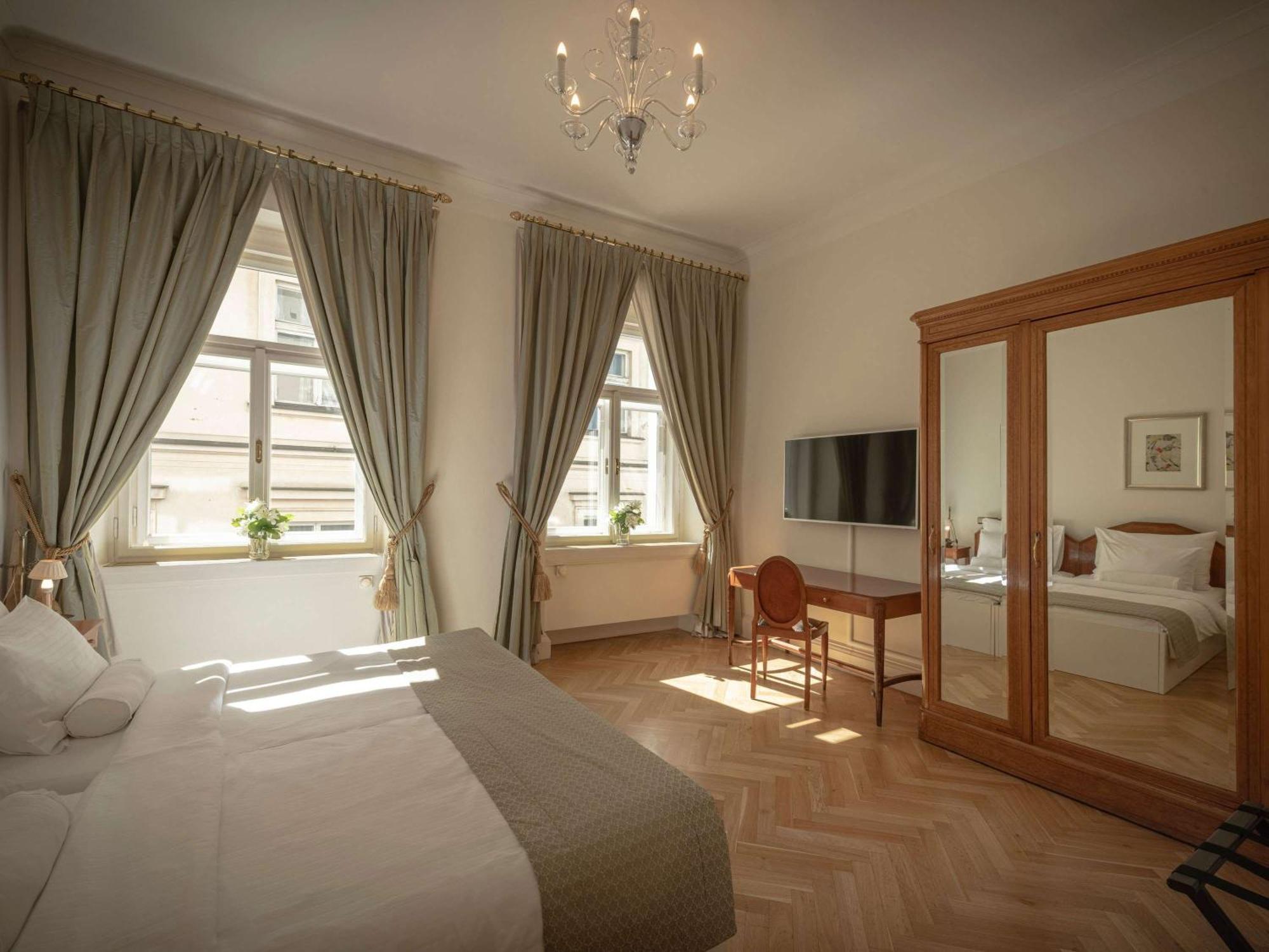 The Mozart Prague Hotel Bagian luar foto